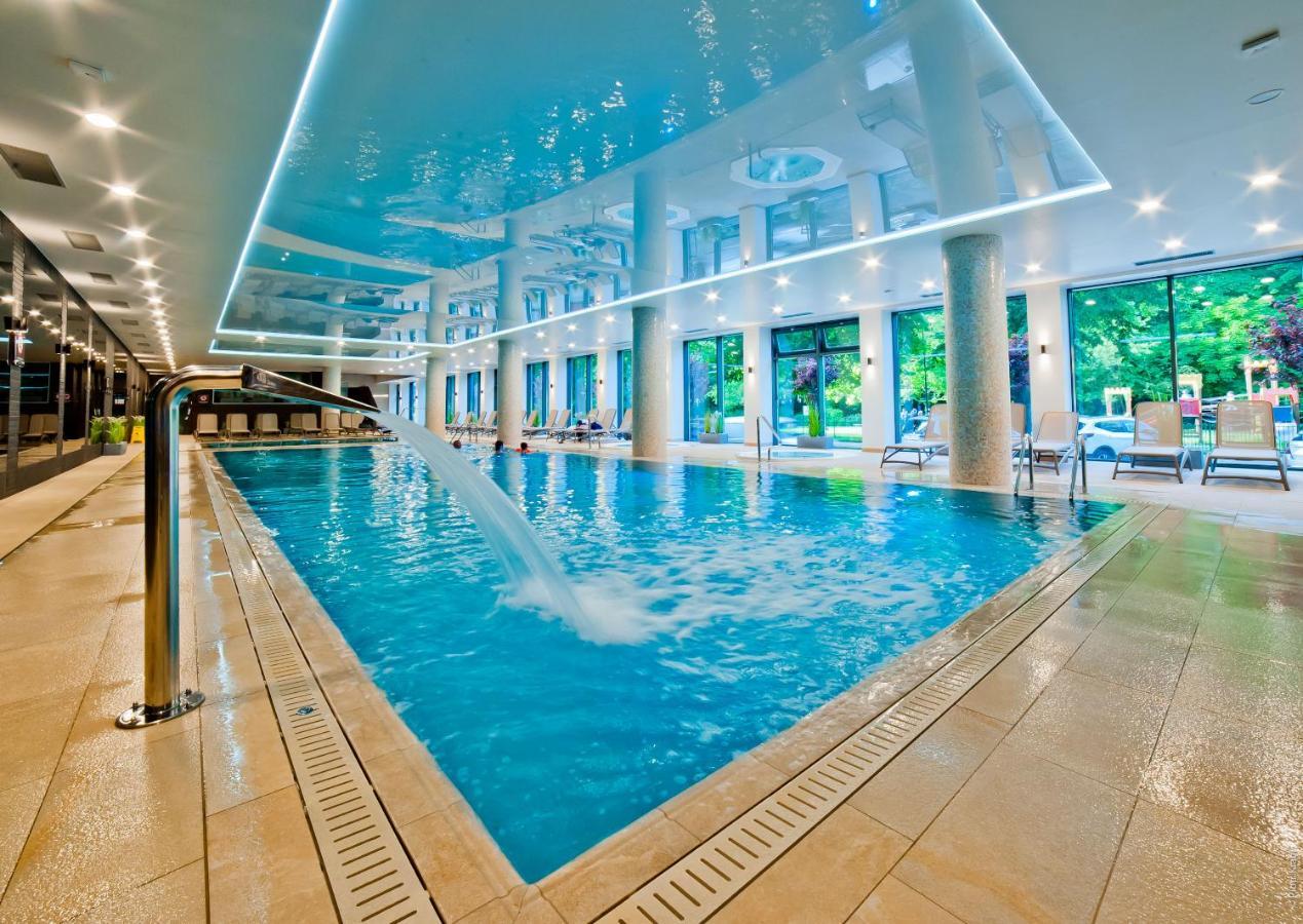Porty B103 Nadmorskie Tarasy Pool Sauna Parking Kołobrzeg Exterior foto